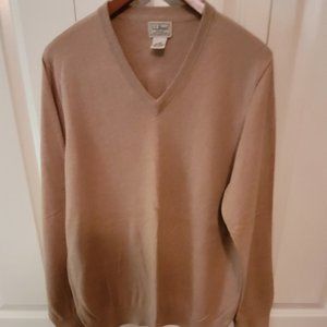 LL Bean Cotton and Cashmere V-Neck.  Camel Color.  Size XL-Reg. EEUC.